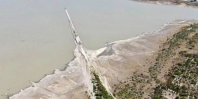 Kutlu Aktaş Barajı Kurudu, Çeşme’de Su Kesintileri Başlıyor!