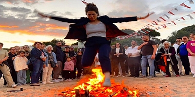 Lâl Denizli: “Çeşme’de Hıdırellez ateşini yaktık, baharı selamladık”