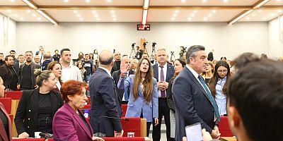 Lal Başkan’dan Latif Aydemir Protestosu