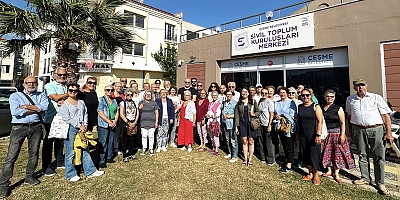 Levent Üzümcü Çeşme’de Konuştu: “Cumhuriyet’i Yeniden Kazanmalıyız”