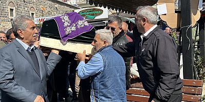 Melis Tütüncüoğlu son yolculuğuna uğurlandı!