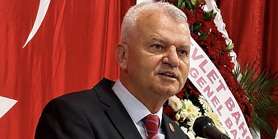 MHP ÇEŞME’DE GALİP ULUÇAM GÜVEN TAZELEDİ: ÇEŞME KONGRESİNDE “BÜYÜK DAVANIN NEFERLERİYİZ” COŞKUSU