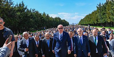 Muharrem İnce 100 bin imzaya ulaştı