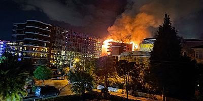 Narlıdere Folkart'ta büyük yangın! 