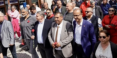 Dünya  Romanlar Günü Çeşme’de kutlandı!