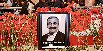 Sırrı Süreyya Önder Son Yolculuğuna Uğurlandı