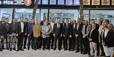 Sivaslı Hemşeriler Çeşme’de Aynı Sofrada Buluştu