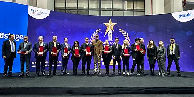 SKAL İzmir’den Çeşme Kaymakamı Maraşlı’ya Üstün Başarı Ödülü!