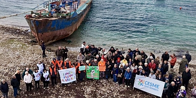 Urla’da Mücadele Sonuç Verdi: Hurda Gemi Demircili Koyu’ndan Gidiyor!