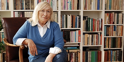 Yazar Alev Alatlı yaşamını yitirdi